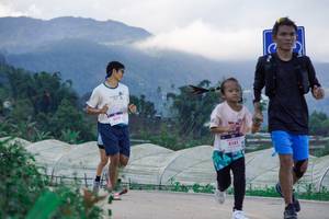 BIB: 6500, 8141
                            <button type="button" onclick="openModal(18897552)" class="btn btn-primary btn-sm float-right btn-popup" data-toggle="modal" data-target=".modal-high-quality">
                        <i class="fas fa-shopping-cart"></i> Add to Cart
                    </button>
                                            <button type="button" onclick="isThisMe(18897552, true)" class="btn btn-success btn-sm float-right btn-popup btn-isme hidden" data-toggle="tooltip" data-placement="bottom" title="นี่คือรูปของคุณใช่ไหม คลิกที่นี่เพื่อเอาเข้าอัลบั้ม">
                        <i class="fas fa-plus"></i> Add to album
                    </button>
                    <button type="button" onclick="isThisMe(18897552, false)" class="btn btn-warning btn-sm float-right btn-popup btn-isnotme hidden">
                        <i class="fas fa-ban"></i> Remove from album
                    </button>